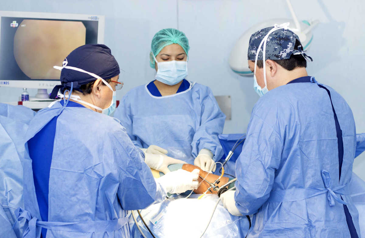 ortopedia cirugía minimamente invasiva